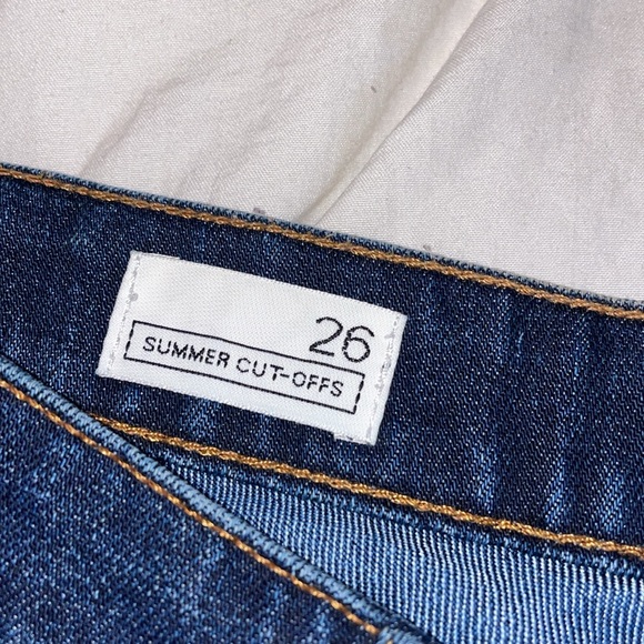 Gap 1969 - size 26 - summer cut-offs - Jean shorts - Picture 3 of 8